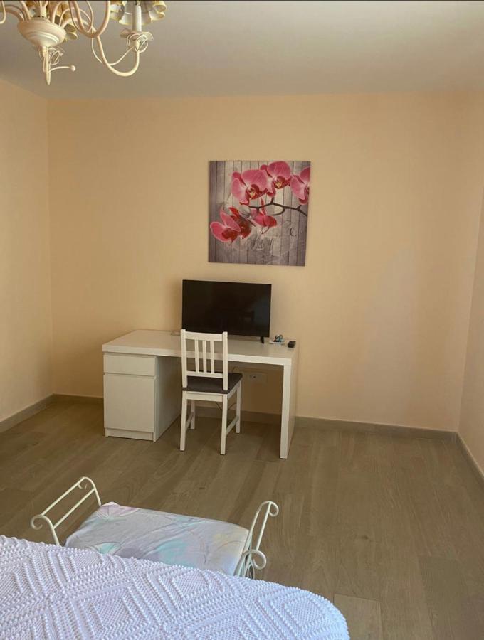 Hostal Sara Villafeliche Dış mekan fotoğraf